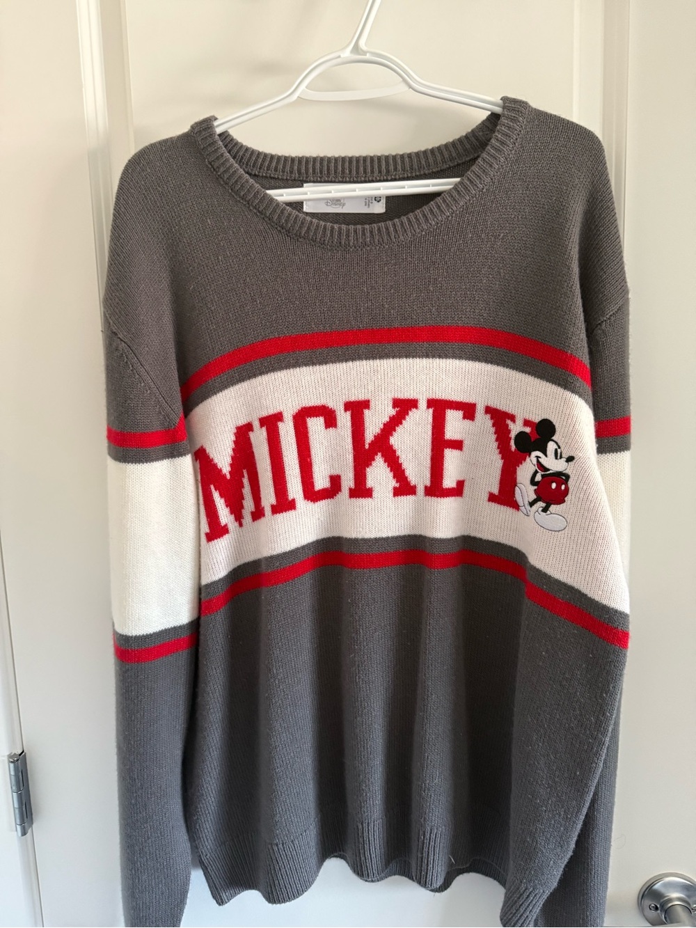 Disney Gray Red White Mickey Crewneck knitted Sweater